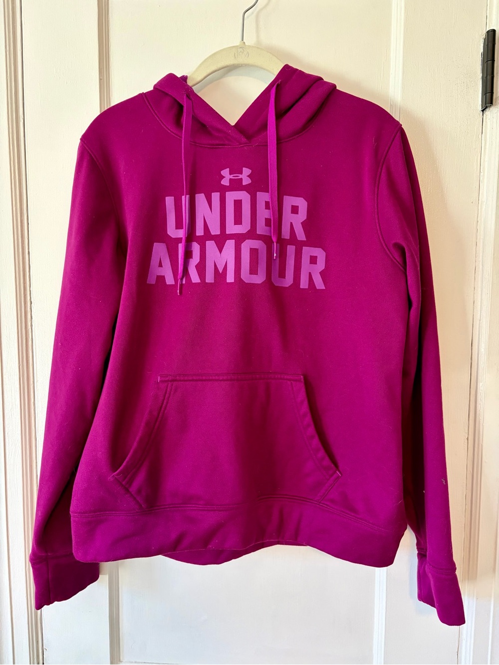 Women’s Under Armour Berry Pink Pullover Hoodie – Size Medium